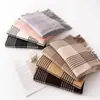 Bufanda Gruesa de Invierno 2025 Estilo Nuevo Cuadros Versátil para Mujer Borlas Moda Bufanda Cálida para el Cuello Cómoda Bufanda de Cachemir Sintético