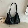 Mochila Feminina Retrô 2026 Outono/Inverno Nova Tendência Ombro Único Moda Commuting Bolsa Tote Transversal Casual Grande Capacidade