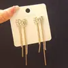 Corea del Sur Lujo Ligero Aretes Largos de Borla de Pedrería de Alta Gama Atmósfera Otoño e Invierno Aretes de Celebridad de Internet Aretes