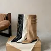 Botas de Mujer Puntiagudas con Tacón Oculto Estilo Nuevo Otoño/Invierno 2026 con Hebilla de Cinturón Blancas Largas Hasta la Rodilla con Tacón de Cuña Botas de Monta