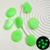 Piedras grandes de 4.5 cm que brillan en la oscuridad, adecuadas para paisajismo de jardines y patios, decoración de acuarios y como juguetes de plástico luminosos o guijarros fluorescentes