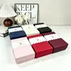 Caja de Joyería con Patrón de Corona Tejida de 5*8*2.5cm, Caja para Anillos, Caja para Collares, Caja de Regalo