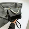 Bolsa Feminina Transfronteiriça Nicho Versátil Nova Bolsa de Mão com Contas Moda Sensação de Alto Padrão Estampada Animal Print Bolsa de Ombro Transversal