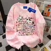 Moletom Redondo Tie-Dye Rosa com Estampa Divertida de Cachorro Desenho Animado para Mulheres Outono e Inverno 2025 Estilo Coreano Solto Top de Comprimento Médio