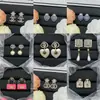 Aretes Doble C Estilo Chanel para Mujer, Aretes de Botón con Forma de Corazón Tachonados con Diamantes Rosas, Accesorios para Orejas Chanel con Forma de Corazón, Aretes de Aguja Plateada