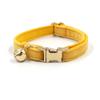 El nuevo y lindo collar para gatos de Fan Ha Boss puede llevar letras de una generación de collares para gatos de terciopelo de cúrcuma transfronterizos