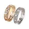 Anillo hueco retro francés transfronterizo, incrustación de circonita de alta venta, anillo de lujo ligero, elegante, de alta gama, simple y versátil para el trabajo