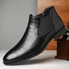 Amazon AliExpress Más Vendidos Transfronterizos Tallas Grandes Primavera Otoño Botas de Cuero Británicas de Punta Fina En Stock Al por Mayor Botas Martin para Hombre Y25