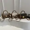 Estética Tendência de Nicho Alta Qualidade Outono 2026 Nova Moda Vintage Elegante Bolsa de Mão Bolsa de Ombro Transversal Transfronteiriça