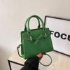 Bolsa Feminina de Design de Nicho Estilo Ocidental 2025 Primavera e Verão Bolsa de Mão Feminina Texte Grande Capacidade Simples Ombro Transversal