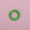 Hebilla de resorte de color, anillo de resorte de aleación de pintura de círculo abierto de metal, cadena para teléfono móvil, cadena para bolso, accesorios hechos a mano
