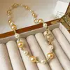 Colar Shijia de Zircônia Pérola Colorida Feminino Luxo Acessível Moda de Nicho Design Corrente para Clavícula Versátil Corrente para Suéter Não Desbota