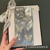 Patrón de Luz Estelar Mariposa de Perla Tridimensional Adecuado para Funda de Teléfono Apple 17Pro 15 Gama Alta Anticaídas 14/13 Lujo Ligero