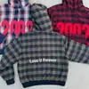 Chamarra con Cierre Hip-Hop Callejero Americano Parche Bordado Otoño e Invierno Rayas Cuadros Hombres y Mujeres Pareja Sudadera con Capucha Holgada