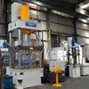 Prensa hidráulica de cuatro columnas de 315 toneladas con cilindro inferior, adecuada para moldeo de materiales compuestos y fibra de carbono, disponible para personalización y en stock de fábrica