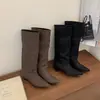 []2026 Botas de Cano Alto Estilo Elegante Francês Moda Botas de Cano Largo Salto Bloco Bico Fino Couro Macio Botas de Cano Reto