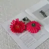 Flores de Crisantemo Artificiales Flores para Zapatos al por Mayor Flores para Sombreros Flores Decorativas Tela de Seda Guirnalda de Flores de Crisantemo Frío con Flores