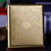 Estuche de cigarrillos de cobre chapado en oro, intrincadamente tallado por ambos lados, para hombres, latón personalizado vintage, para cigarrillos de tamaño regular/mediano, estuche de cigarrillos de doble fila