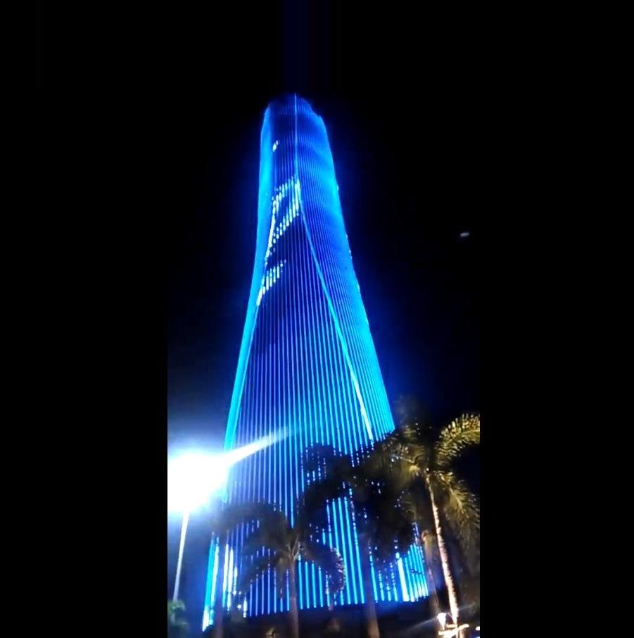 DMX512线条灯应用.JPG