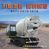 Camión mezclador de concreto todoterreno de 30 toneladas con tanque mezclador de ingeniería y camión mezclador sobre orugas