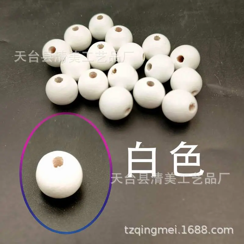 26白色