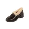 Sapatos Jk de Couro com Borla Estilo Britânico Pele de Ovelha 2025 Salto Médio Grosso Couro Genuíno Mocassins Forrados com Lã Sapatos Quentes Simples para Mulheres