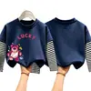 Camiseta de manga larga a rayas de algodón puro para niña, nueva colección de otoño 2026 estilo coreano para niños, look versátil de dos piezas, para niños de talla mediana y grande