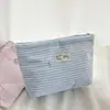 Bolsa de Armazenamento Simples com Laço para Mulheres, Verão 2026, Grande Capacidade para Maquiagem, Necessaire Cosmética Portátil