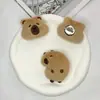 Broche de muñeca capibara de peluche de dibujos animados ropa linda de conejillo de indias bufanda accesorios decorativos DIY guantes accesorios para zapatos