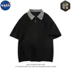 Camisa Polo de Verano Estilo Americano de Dos Piezas Falsas con Retazos Manga Corta Diseño para Hombre Elegante con Cuello Camisero Tendencia Marca Nasa