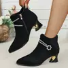Botas Femininas de Moda com Salto Alto, Bico Fino e Acabamento Fosco, Botas de Cano Curto com Salto Bloco, Novidade da Moda Outono 2026