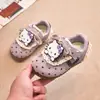 Zapatos para niñas 2026 Otoño Nuevo Ligeros Zapatos Deportivos Infantiles Moda para Niñas Dibujos Animados Suela Blanda Entrenamiento Alemán Zapatos Argan