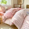 Juego de Ropa de Cama de Algodón Lavable Mixto Japonés de Cuatro Piezas Algodón Puro Todo Algodón Funda Nórdica de Cuadros Simples Sábana Ajustable Sábana Plana Juego de Tres Piezas