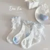 Calcetines de Malla Transpirables hasta la Pantorrilla para Niñas Primavera y Verano, Calcetines Lindos de Princesa Elsa Azul Claro con Lazo y Borde Fruncido