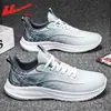 Sapatos Esportivos Masculinos HuiLi 2026 Novo Outono Malha Respirável Sapatos Casuais Tênis de Corrida Ultraleves Masculinos Atacado