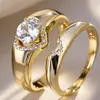 Anéis de casal com quatro garras em formato de coração da Princesa Cao Shi, estilo luxo leve old money, populares no Taobao, atacado de fábrica anéis geométricos