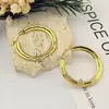 Brincos Grandes de Argola Simples e Estilosos para Mulheres, Brincos Populares Tendência de Nicho de Alto Padrão, Acessórios de Orelha Atacado de Fabricante
