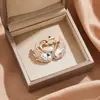 Broche de Corazón de Cisne de Gama Alta para Mujer, Versátil Corsage, Elegante Elegante, Pin de Decoración para Ropa