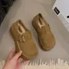 Mocasines Slip-On Zapatos de Plataforma Nuevos Suela Gruesa Que Aumentan la Altura Pequeños Cobertura Total Otoño e Invierno 2025 Felpa Zapatos Birkenstock para Mujer