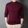 Suéter de Tricô Fino de Cor Sólida com Mangas Longas para Primavera e Outono, Camada Base Gola Alta Meia, Suéter Casual Masculino, Versátil para Outono e Inverno
