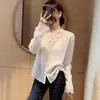 Blusa Elegante de Encaje de Manga Larga de Cuello en V Suave Estilo Francés Moda Femenina Nueva Primavera 2026