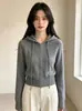Cárdigan con capucha y cremallera para mujer 2026 Otoño/Invierno Nuevo Holgado Adelgazante Versátil Suave Manga Larga Tejido de Punto Cárdigan