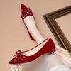 Sapatos de Casamento Salto Alto Feminino 2025 Primavera Novo Estilo Chinês Vermelho Noiva Casamento Sapatos Vermelhos Brinde Estilo Chinês Xiuhe Salto Alto