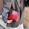 Nueva Bolsa de Clip 2025 Bolso de Mujer Bolso para Teléfono Móvil Bolso Cruzado Retro Elegante Bolso de Mano Literario Ropa de Trabajo Versátil