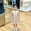 Vestido floral pastoral estilo coreano para niñas, vestido infantil bordado de manga larga, nuevo vestido abotonado estilo chino con mangas acampanadas pequeñas