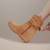 Botas estilo Martin forradas com fleece, aumento interno de altura de 9cm, novas botas elásticas com franjas estilo vintage outono e inverno 2026, botas de salto empilhado versáteis