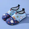 Venta Directa de Fábrica de Zapatos de Playa para Niños, Antideslizantes, Resistentes al Desgaste, Transpirables, Resistentes a Cortes, Calcetines para Piso de Interior y Cubrezapatos Adhesivos