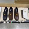 Sapatos femininos versáteis estilo coreano, bico redondo, dourados, lofu, camada única, salto grosso vintage, sola macia, forrados com lã, sapatos de couro
