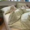 Funda de edredón a rayas y cuadros de algodón lavado, juego de cama de cuatro piezas, estilo sábana plana, estilo sábana ajustable, juego de tres piezas para dormitorio, estilo simple y minimalista