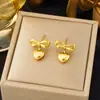 Pendientes de Acero de Titanio con Forma de Lazo, Lujo Accesible de Gama Alta, Nicho Bicolor Dorado y Plateado, Pendientes de Corazón de Acero Inoxidable que No se Desvanecen de 18 Quilates